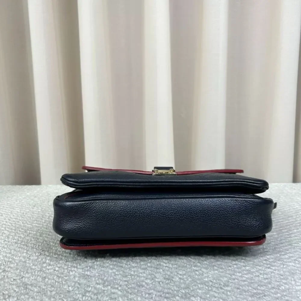 Louis Vuitton Women Pre-Loved Bag Very Good Condition